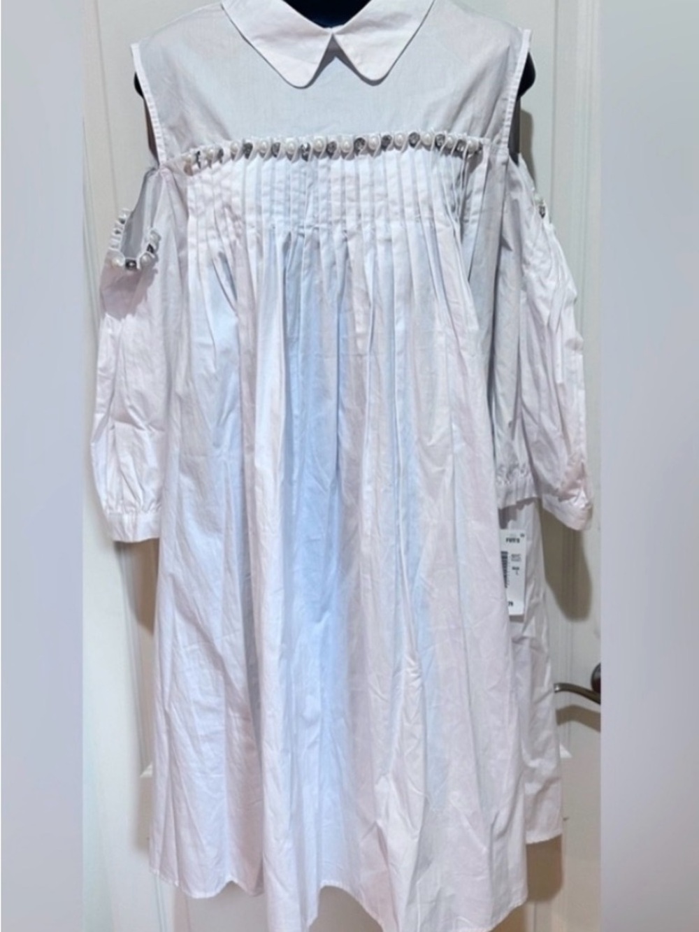 Cold-Shoulder White Pleated Mini Shirt Dress - Picture 2 of 4